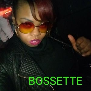 Meet your Posher, Jadea